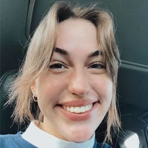 Meet your Posher, Kyra